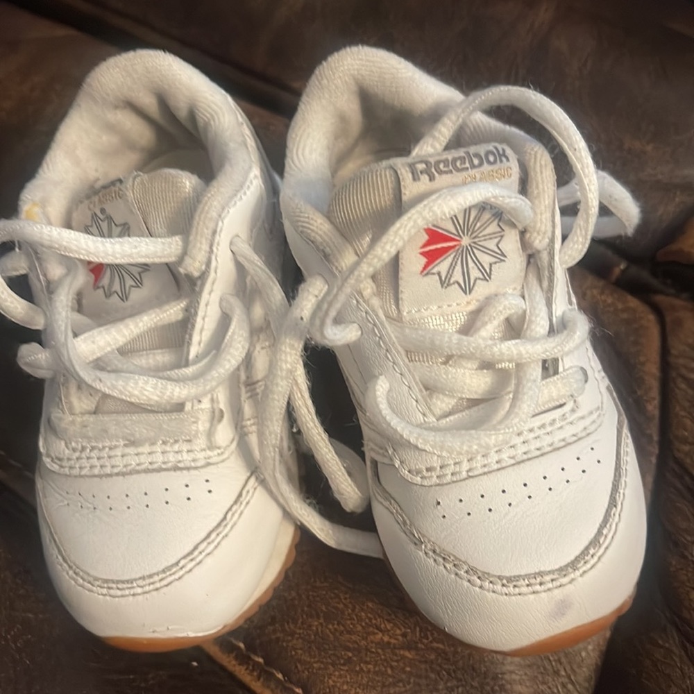 Shoes Reebok - Picture 2 of 2